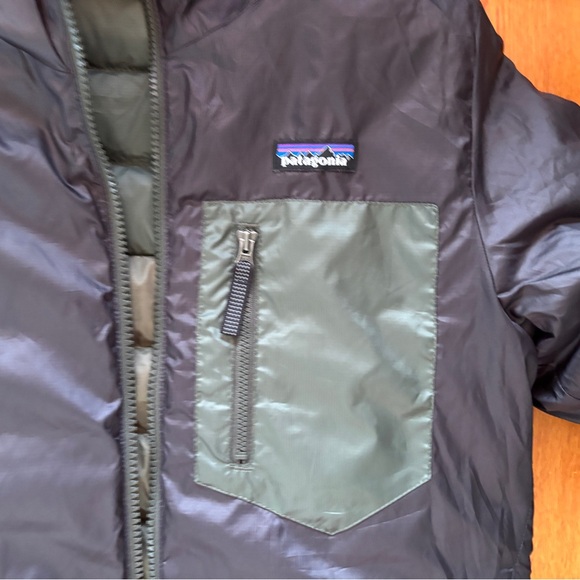 Patagonia Down Reversible kaki/ black Puffer Jacket - Picture 4 of 6